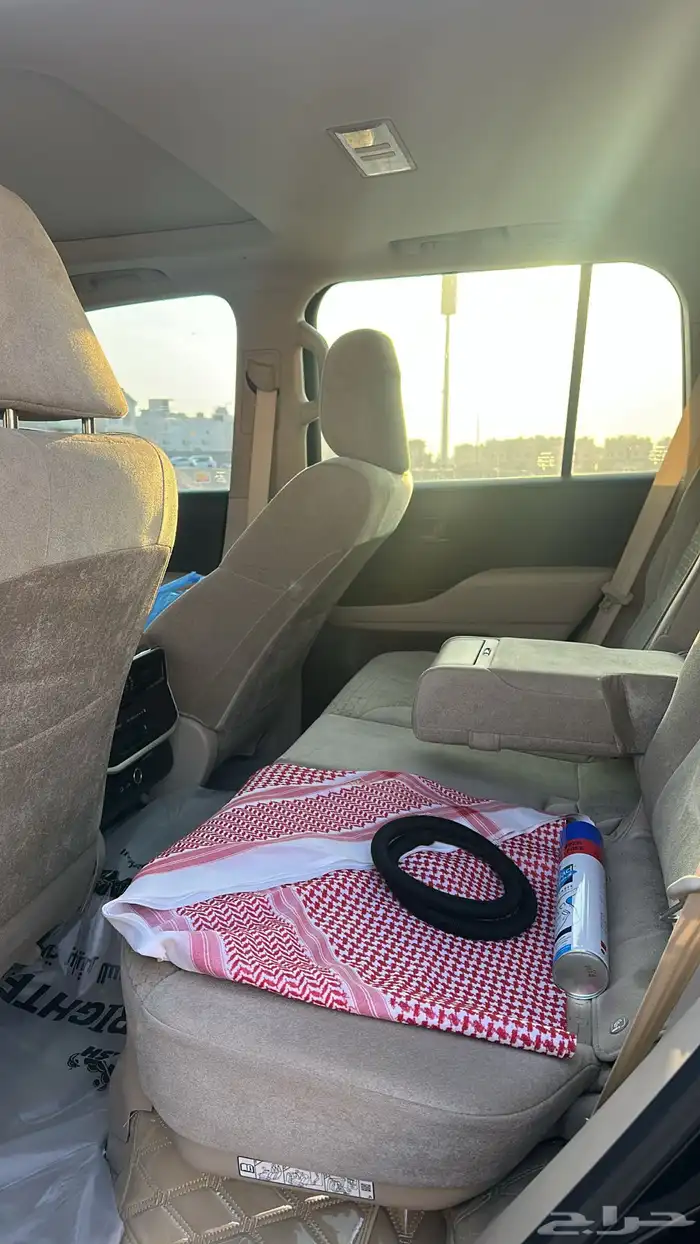 لاندكروزر نظيف 5