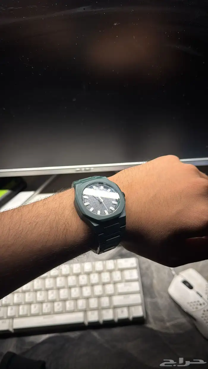 ساعة زايروس ( مستعمله بحالة جيده ) 2