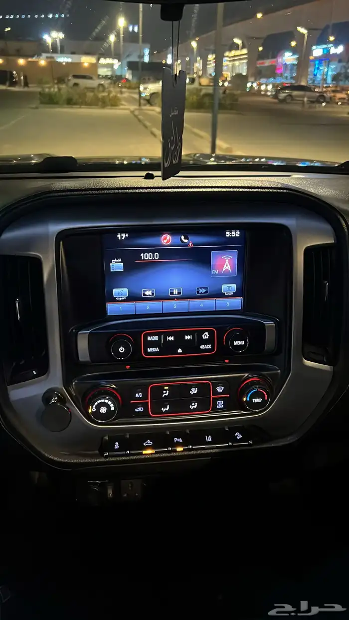 للبيع سييرا 2015 z71 15