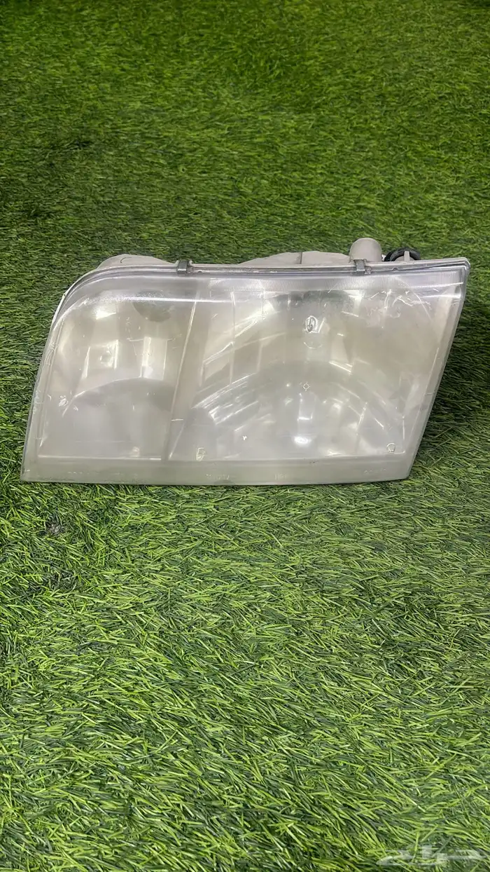 قطع فورد فكتوريا 1