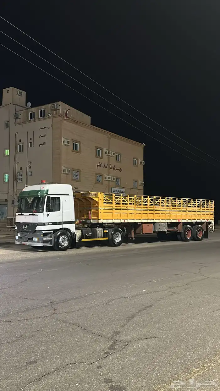 تريله جوانب من جده الى اي اتجاه 0