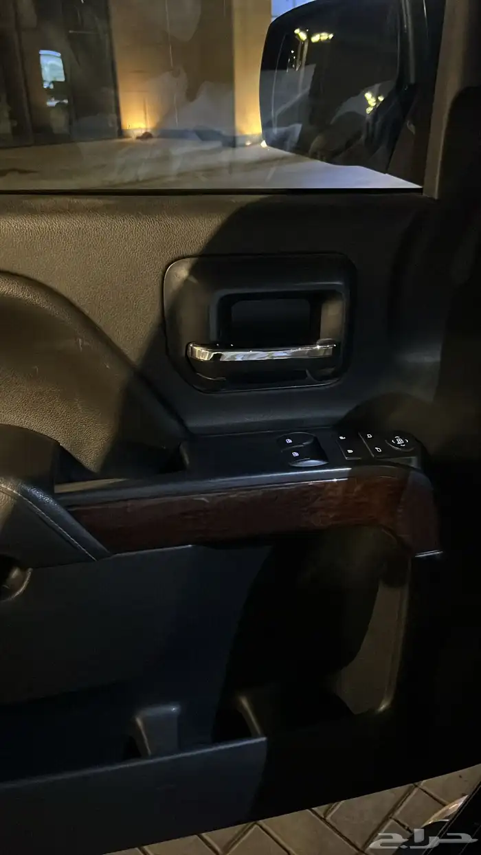 للبيع سييرا 2015 z71 12