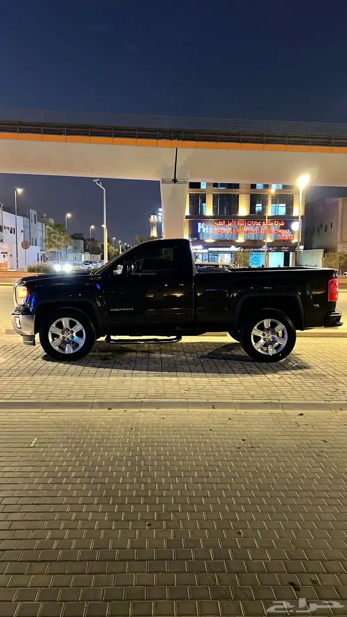 للبيع سييرا 2015 z71 4