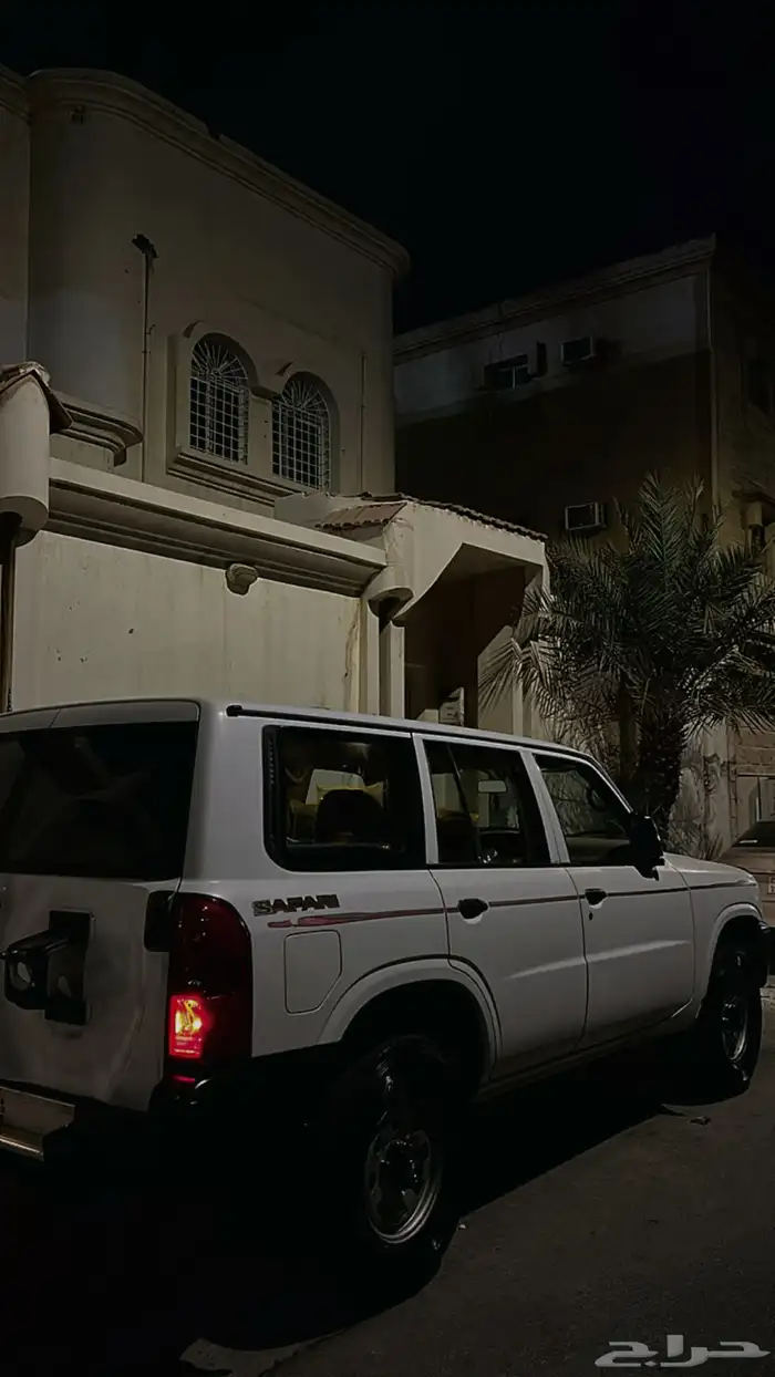 للبيع نيسان باترول حكومي نضيف ما يشكو من اي شي تعال وسوم 3