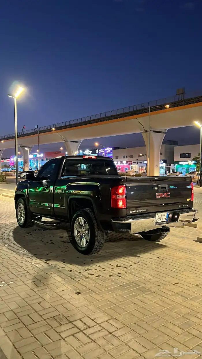 للبيع سييرا 2015 z71 5