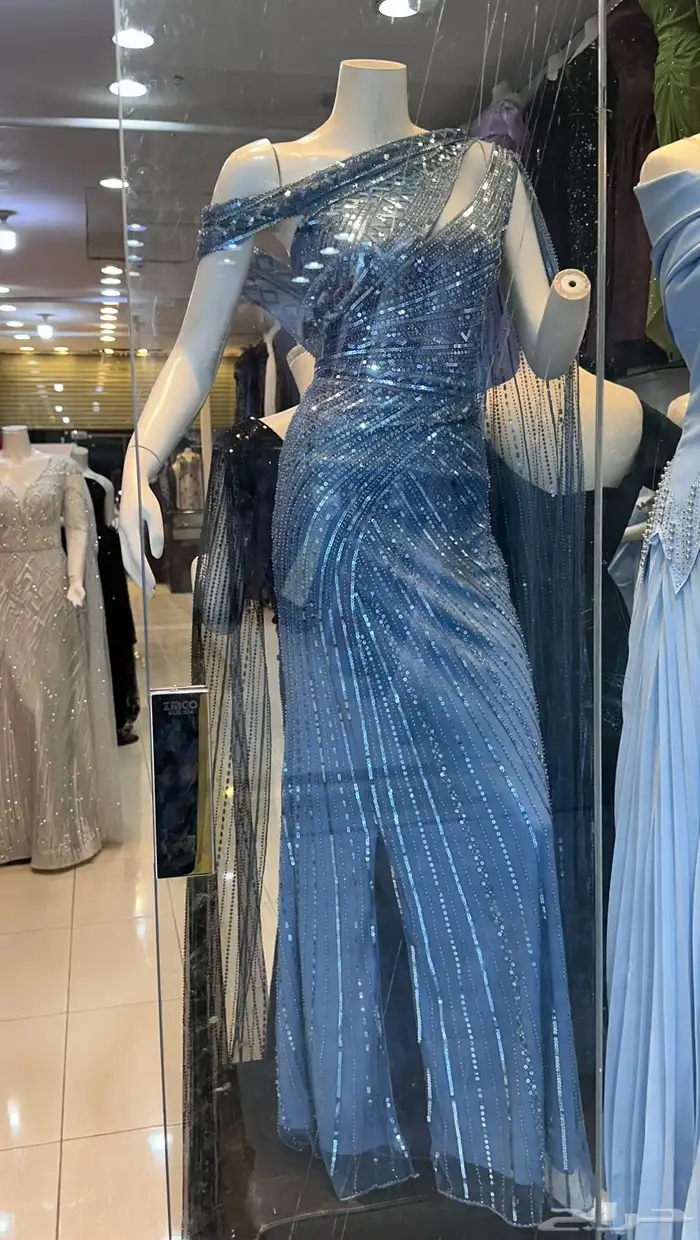 فستان جديد لبسه بس ثلاث ساعات 0