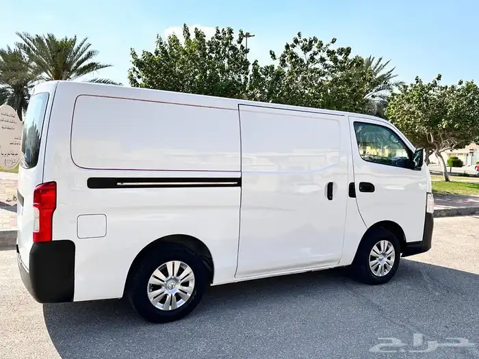 نيسان اورفان 2021 ديزل جير عادي بضاعه نضيف 14