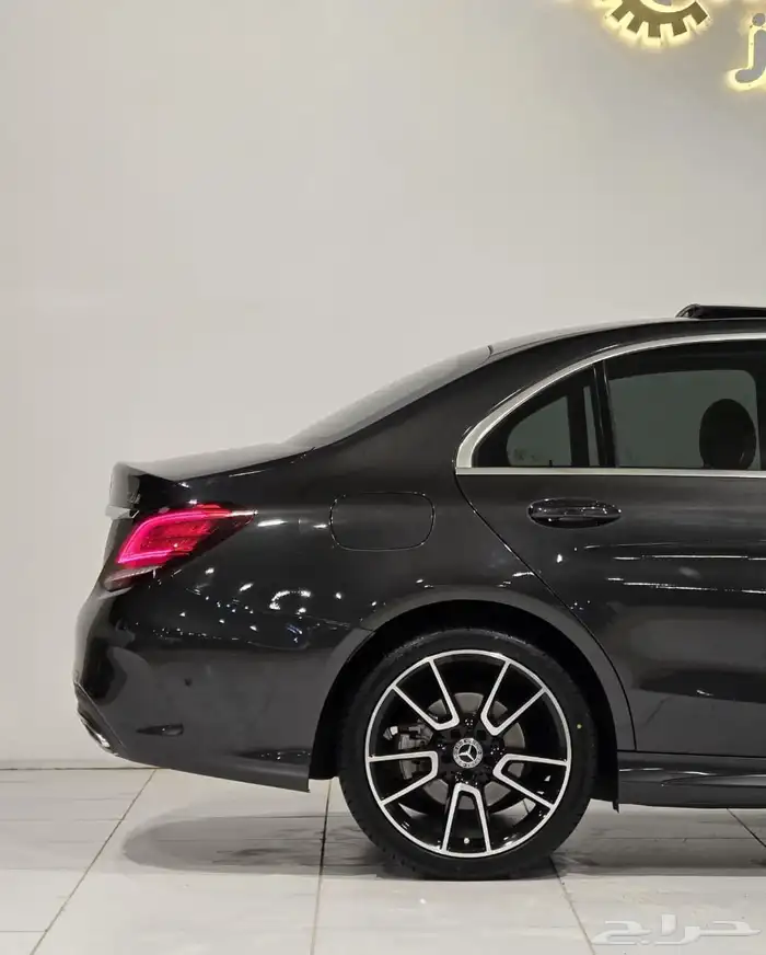 مرسيدس C200 موديل 2020 بحالة الوكالة 7