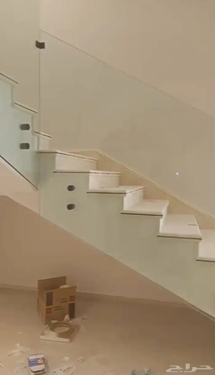 دربزين زجاج 1