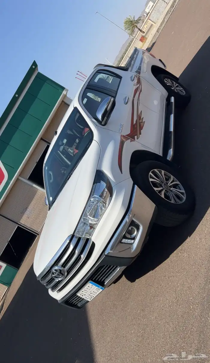 للبيع هايلوكس ( دبل ) 2017 ( شبه وكالة ) 3