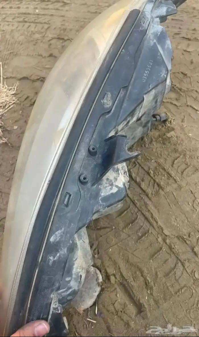 اسطبات و انوار و ديكورات وريش مكيف و مساطر كامري2003 2006 37