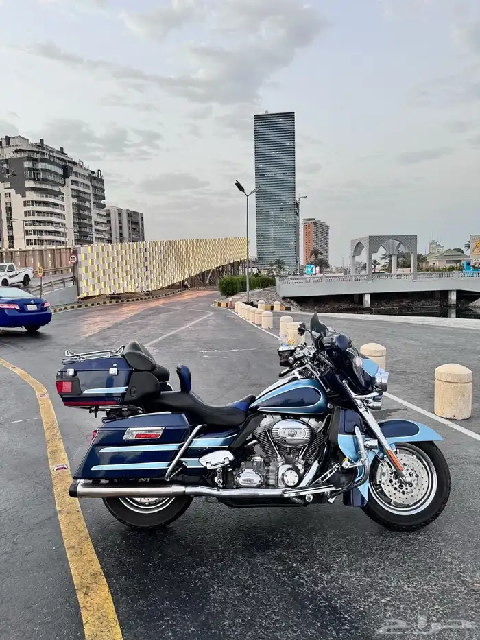 Harley 2008 CVO Ultra Classic stream eagle 4