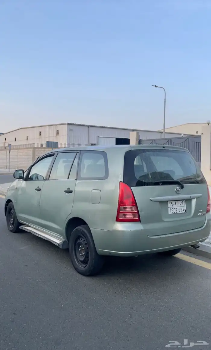 انوفا 2008 نظيفه جدا 2