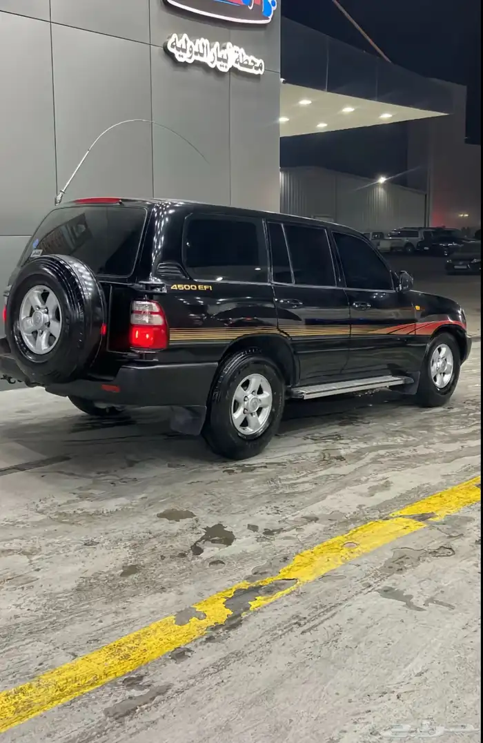 ((مطلوب)) لاند كروزر جي اكس 2003-2005 2