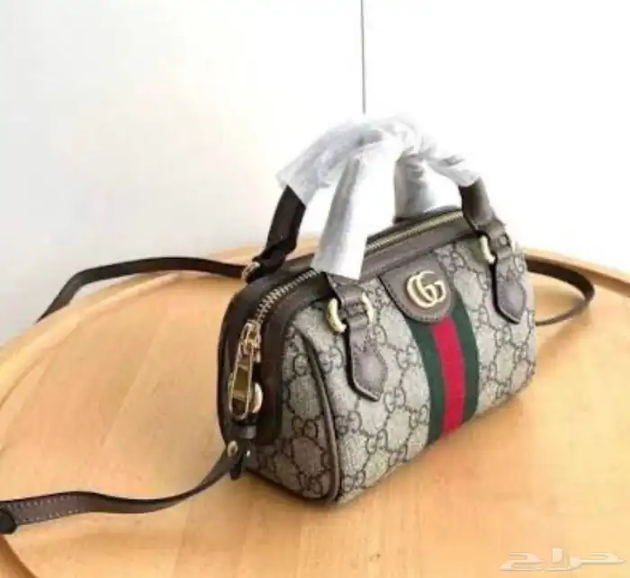 شنطة قوتشي 2