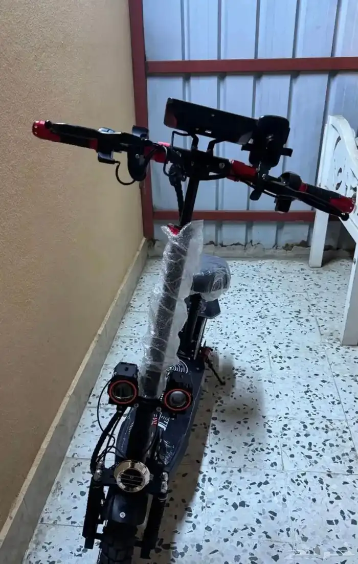 سكوتر الوحش نظيف بقراطيسه 0