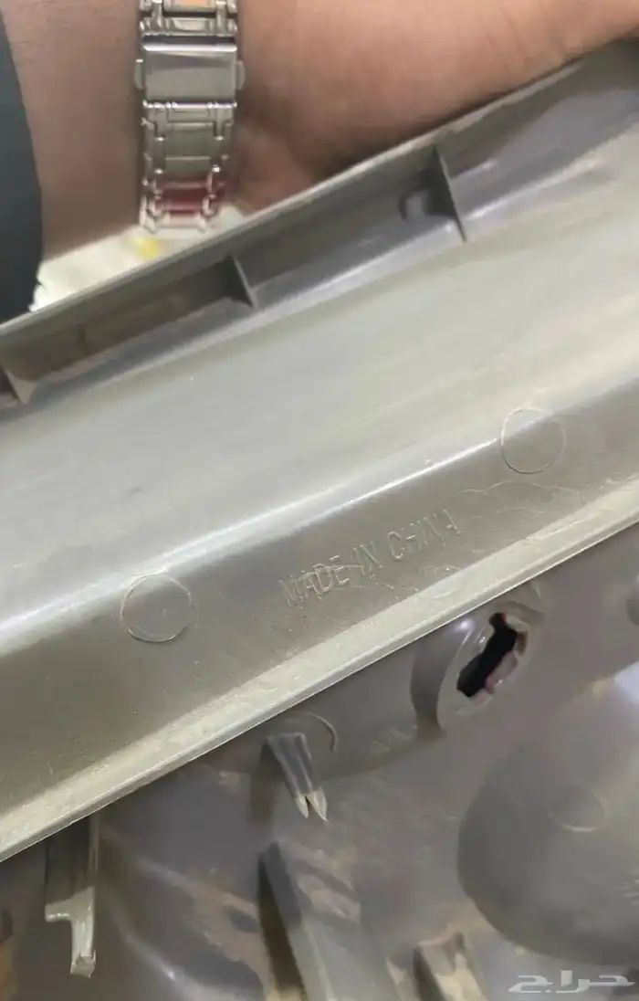 اسطبات و انوار و ديكورات وريش مكيف و مساطر كامري2003 2006 18