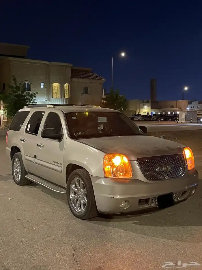 GMC yukon 2