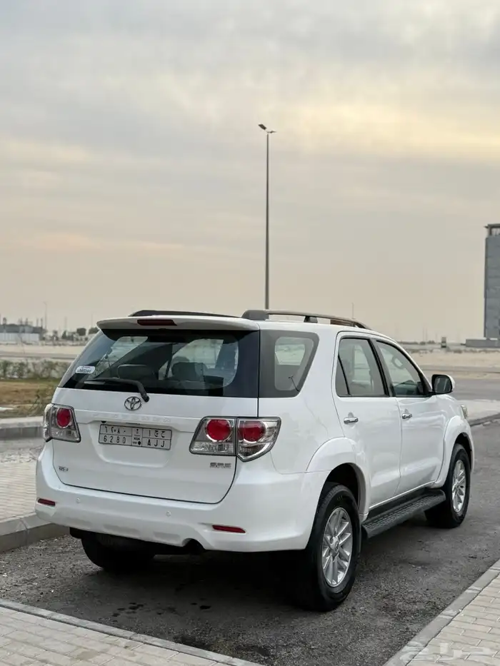 للبيع فورتشنر 5