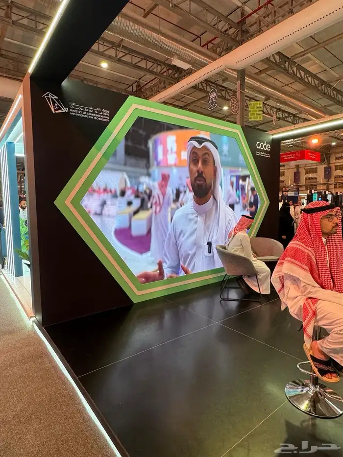 شاشات بالمتر وحفلات 19