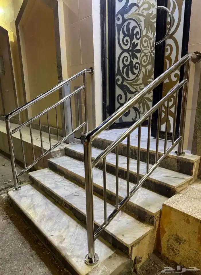 درابزين أستيل زاوية لمسه 7