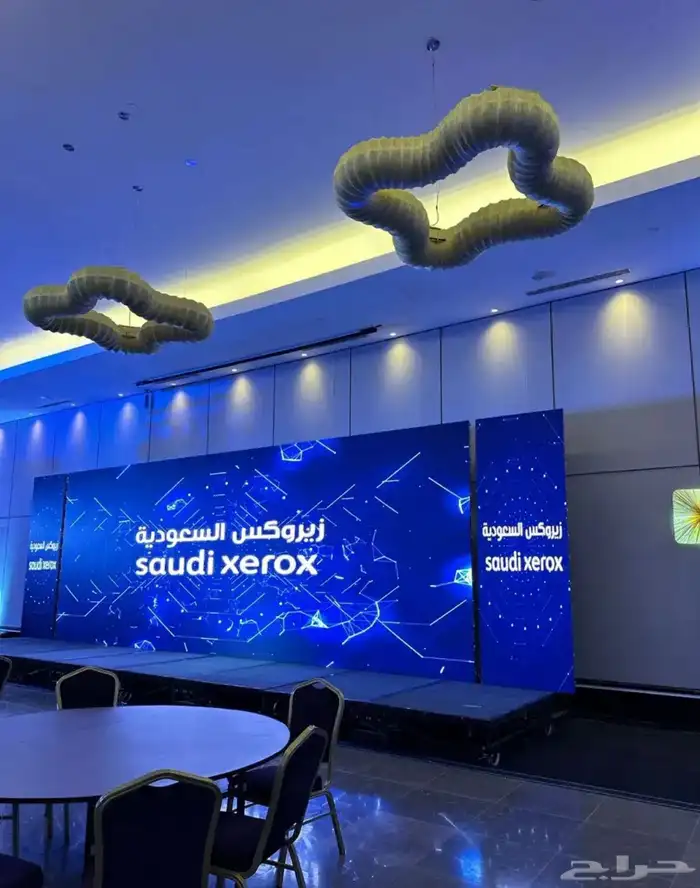 شاشات بالمتر وحفلات 5