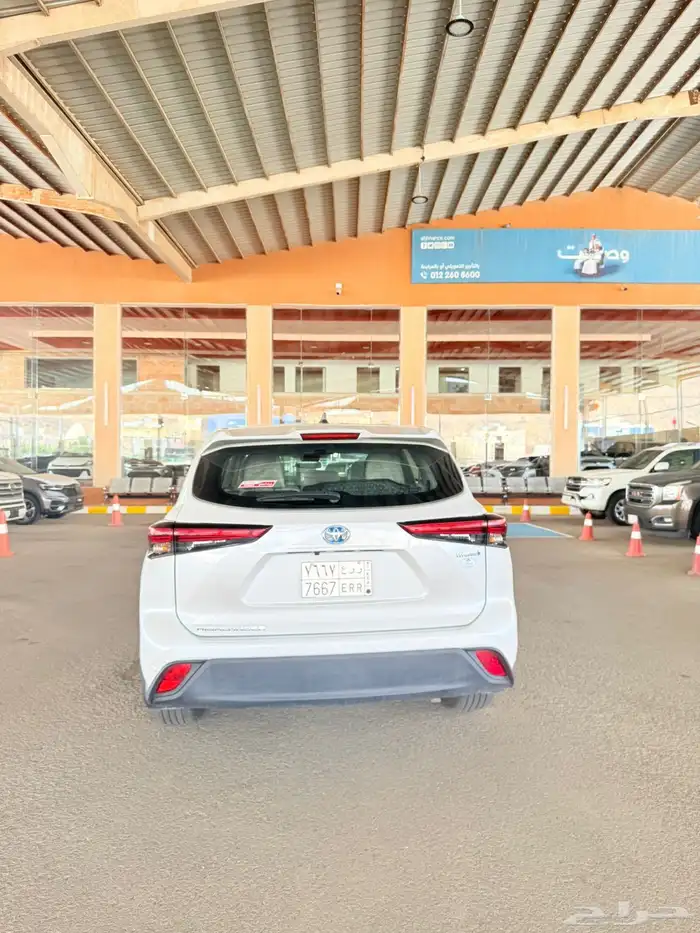 تويوتا هايلاندر - استاندر - 2023 - ممشى 16 الف 2