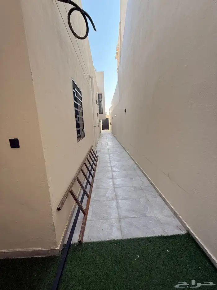 دور للبيع حي السلام 12