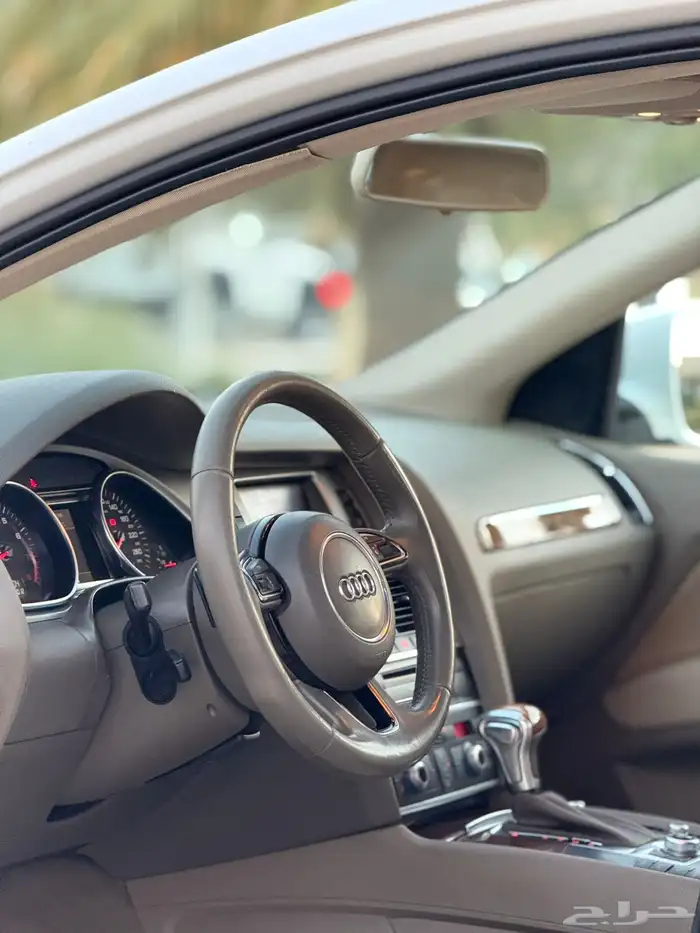 اودي 2013 فل كامل Q7 للمستخدم صيانات وكاله 30