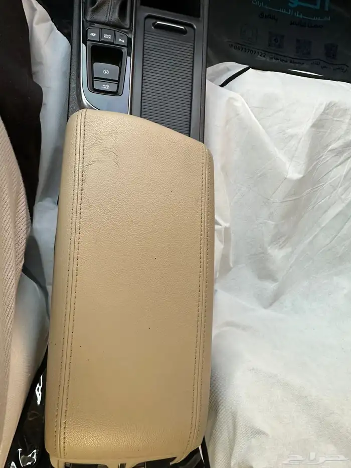 للبيع هونداي سوناتا أعلى فئة بحالة الوكالة 13