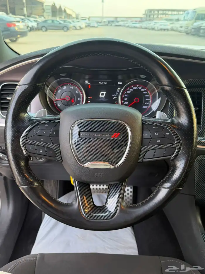 دودج تشارجر 2020. 9