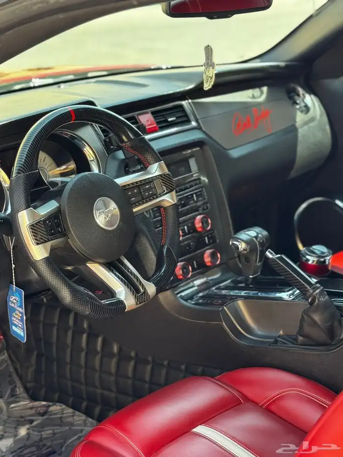 موستنق 2010 12