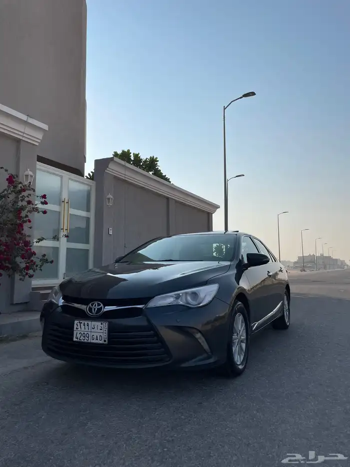 للبيع كامري 2017 5