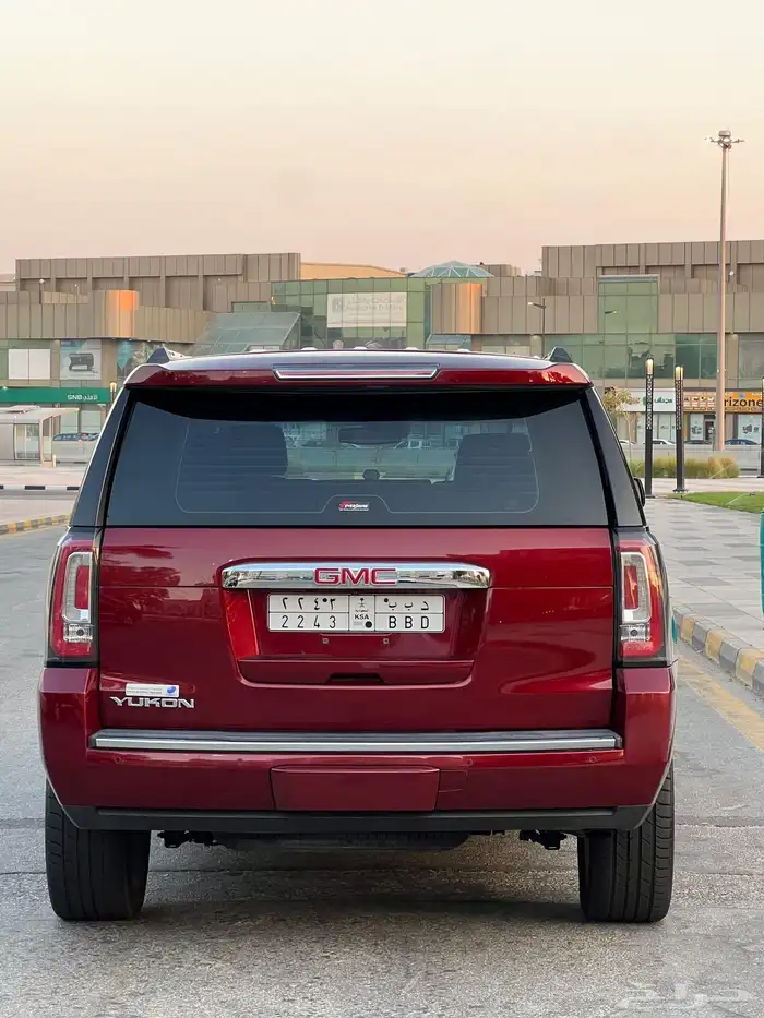 جي ام سي يوكن دينالي موديل 2017 فل قصير متاح اقساط 13