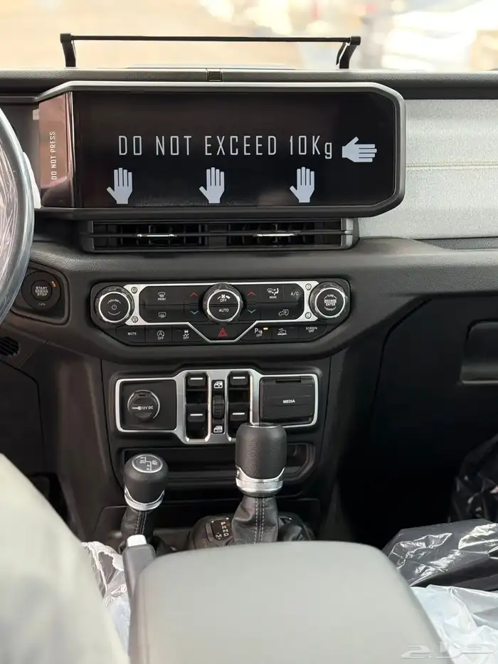 جيب رانجلر 16