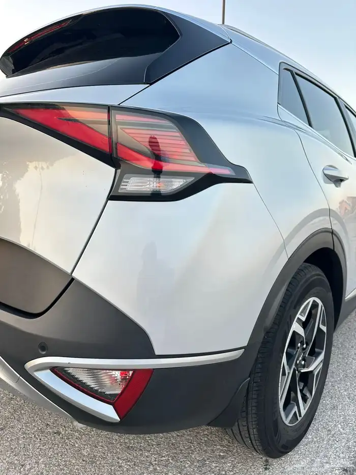 سيورتاج نص فل عداد 28 الف وكاااله 13