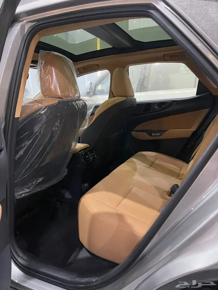 لكزس NX300 فل كامل جديد 2025 15