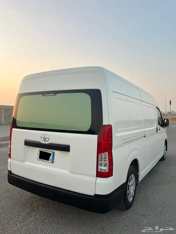 تويوتا باص ثلاجة 2021 للبيع 4