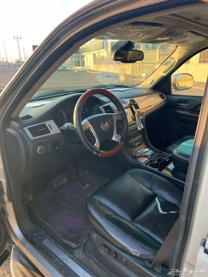 اسكاليد 2007 ممشى 260 الف 6