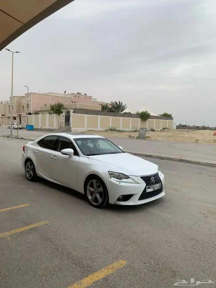 لكزس IS350 2014 6