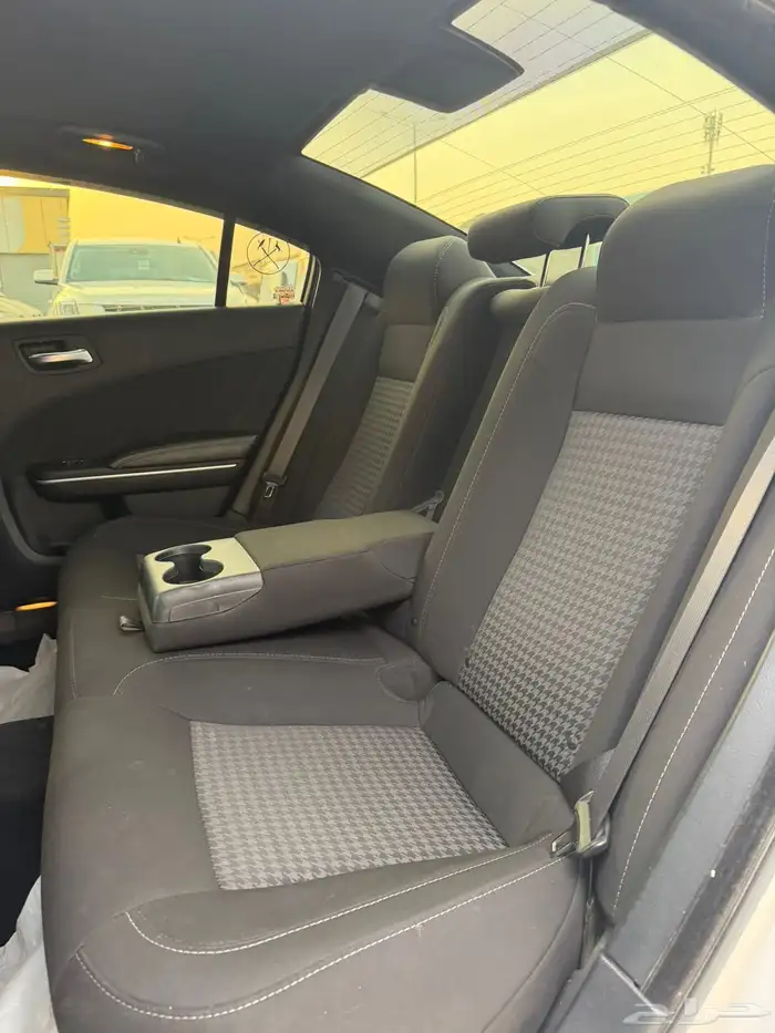 دودج تشارجر 2020. 7