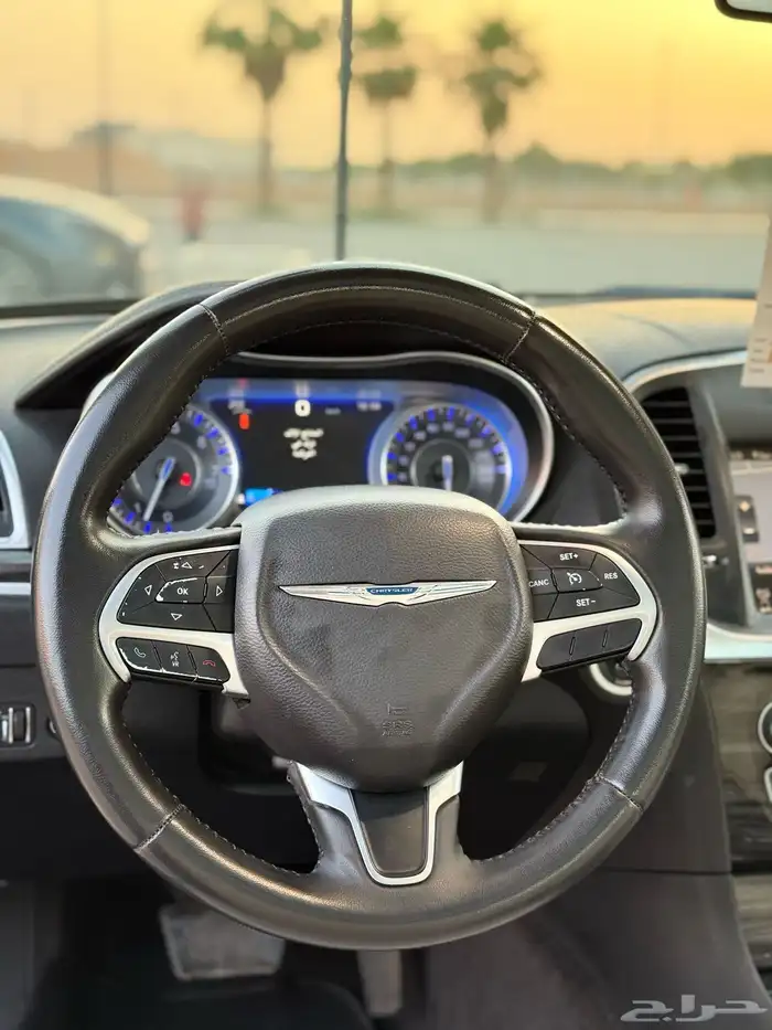 كرايزلر 2016 فل كامل للمستخدم الحد 47 الف 16