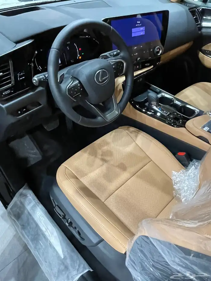 لكزس NX300 فل كامل جديد 2025 8