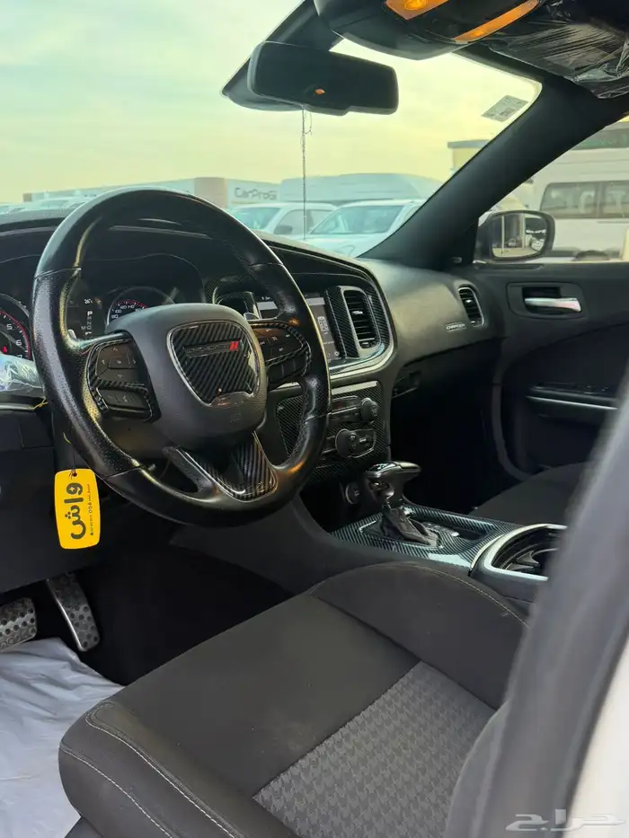 دودج تشارجر 2020. 11