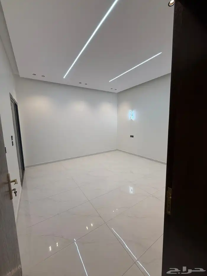 دور للبيع حي السلام 23