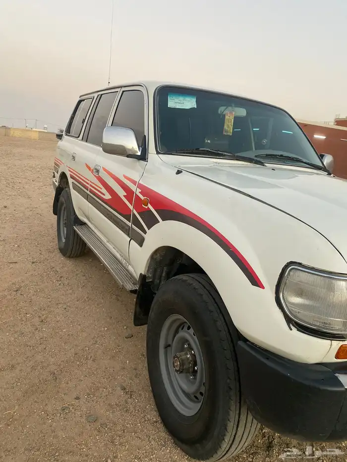 لاندكروزر صالون 0