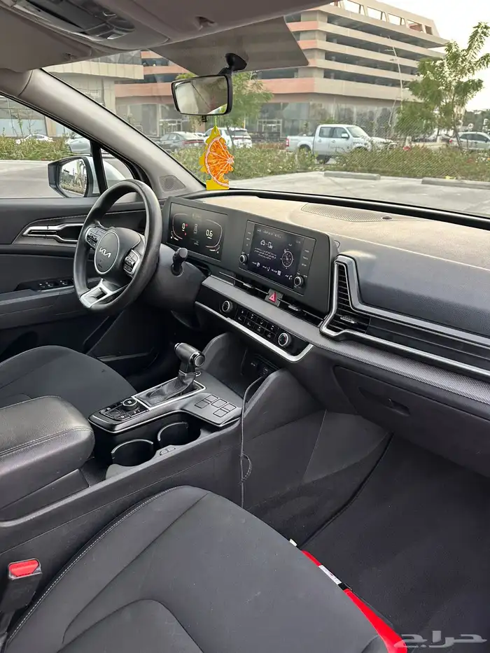 سبورتاج نص فل 2023 عداد 28 الف 36