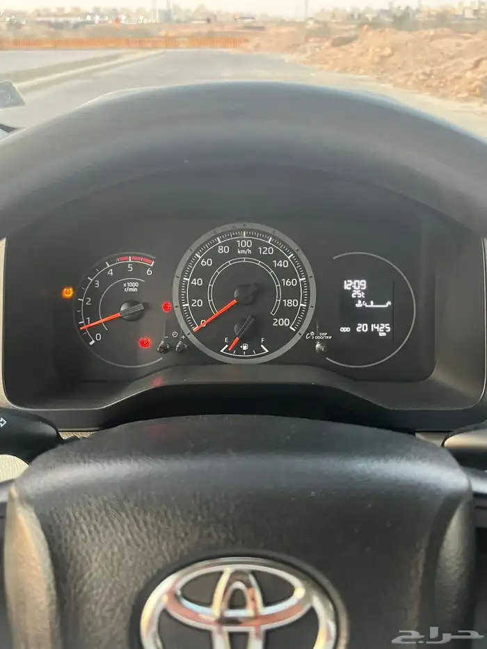 تويوتا باص ثلاجة 2021 للبيع 12