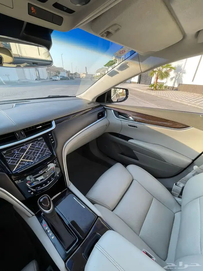 كاديلاك XT5 2016 21