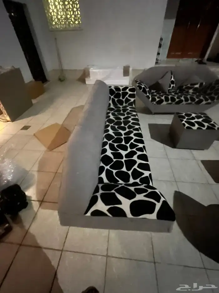 كنب وغسالة وأخرى 0